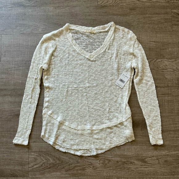 NWT We The Free Thien’s Hacci Sweater Top ~ Cream ~ Size S - Picture 5 of 9